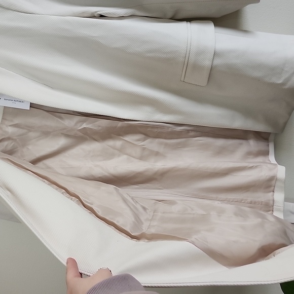 Banana Republic Factory Twill collarless blazer in transition cream, NWT - Picture 7 of 14